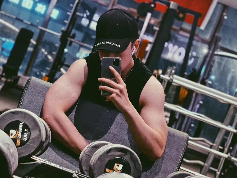 金茉莉总冠军 | 王艺轩: 王者背后的6步登顶秘决 -汇成医美职业学校